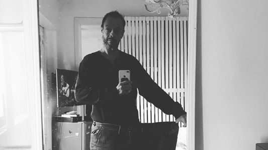 Cabito reflexivo en la cuarentena: mostró el pantalón que usaba antes de bajar más de 100 kilos