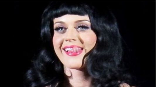 Katy Perry quiere una cita con el Príncipe Harry