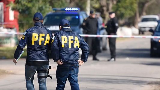 Asesinaron a tiros de un policía en José C. Paz mientras esperaba el colectivo: ¿qué se sabe hasta ahora del caso?