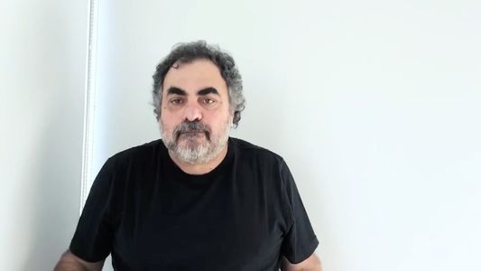 Impresionante adaptación de Roberto Moldavsky del tema Me sube la bilirrubina