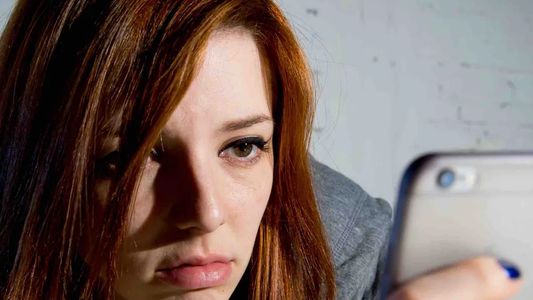 Nomofobia: cuando el celular se convierte en una necesidad emocional