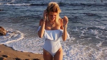 Cande Ruggeri estrenó nuevas lolas en Punta del Este