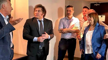 Javier Milei analiza ceder a las presiones de Mauricio Macri para reconfigurar el gabinete, tras la crisis por la caída de la ley ómnibus. Foto: Archivo. Javier Milei analiza ceder a las presiones de Mauricio Macri para reconfigurar el gabinete, tras la crisis por la caída de la ley ómnibus. Foto: Archivo.