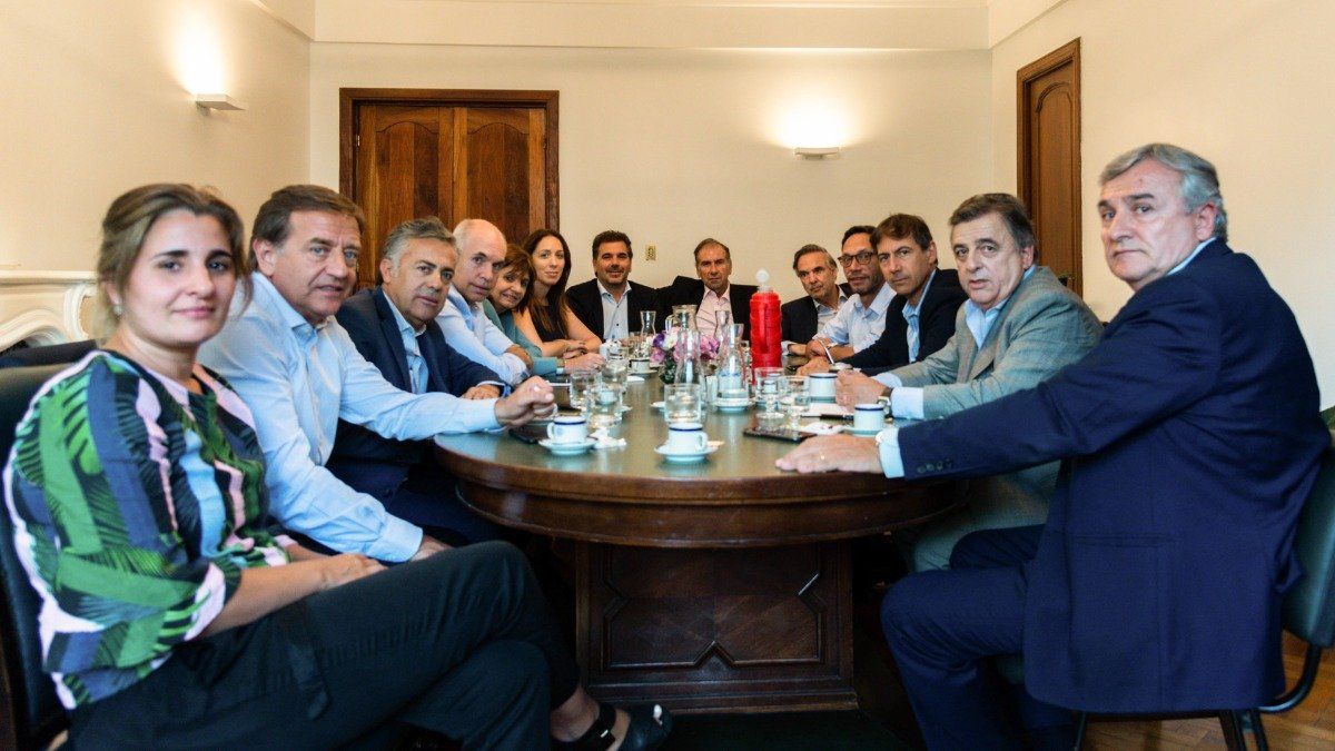 Equilibrio: la oposición celebró el aval a la Sputnik V pero no se sumará a la campaña de promoción que pide el Gobierno