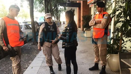 Asaltaron a Floppy Tesouro en Puerto Madero: el video de las ladronas que le robaron todo