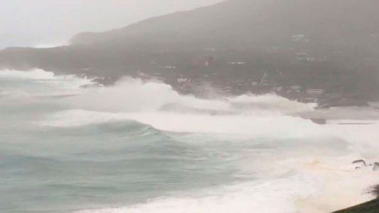 Máxima alerta en Japón por el supertifón más potente de la historia