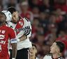 River la pasó mal, pero empató ante Independiente Santa Fe y definirá la serie en el Monumental