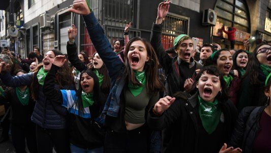 Gladys González votará a favor de la legalización del aborto pero propondrá cambios