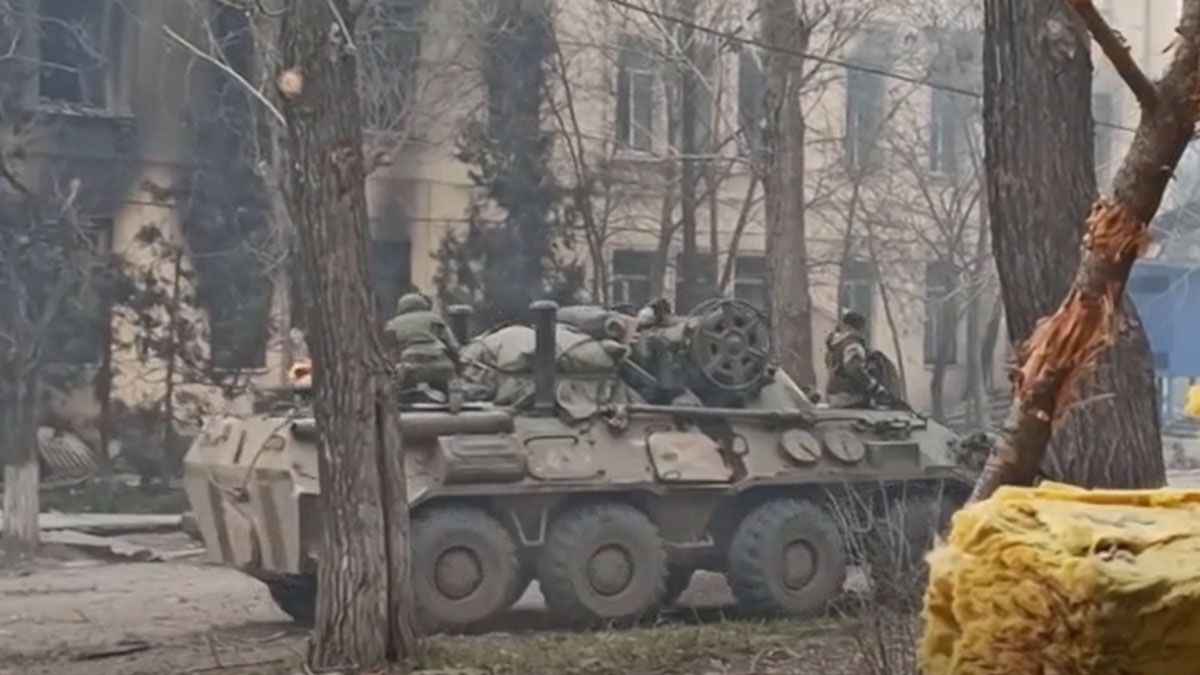 Tanques rusos apuntalan la ofensiva sobre Mariupol y Azovstal (Foto: archivo)  