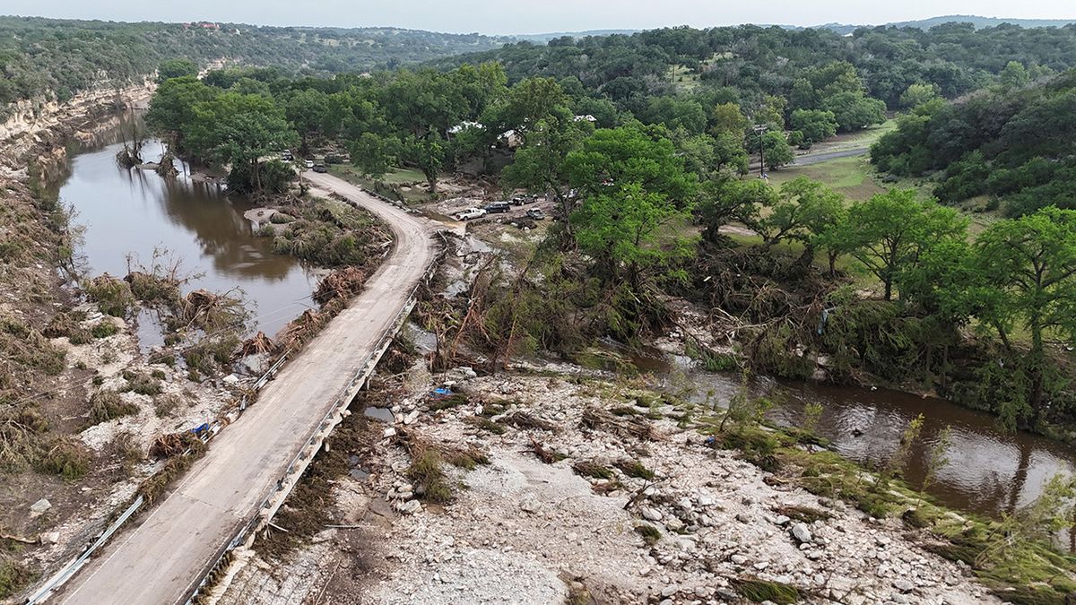 Inundaciones en Texas: el agua subió casi 10 metros y dejó un desastre y muertes sin precedentes. (Foto: Reuters)