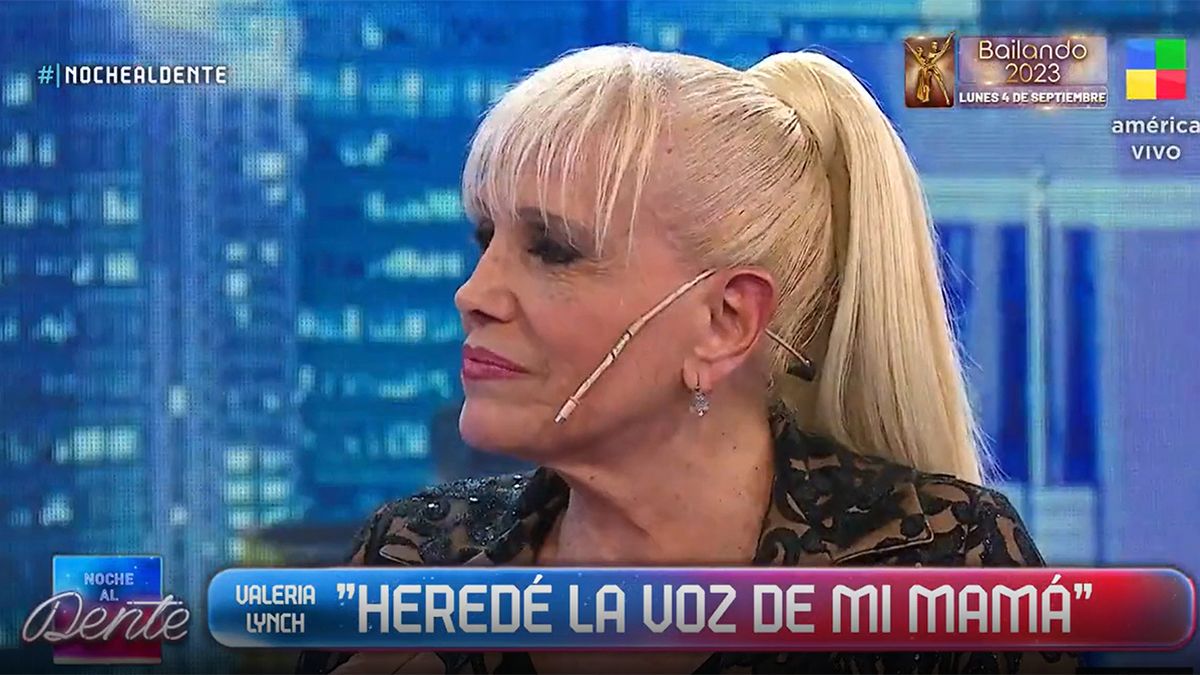 VALERIA LYNCH NOCHE AL DENTE.jpg