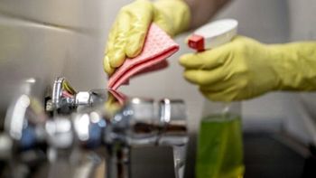 Empleadas domésticas: cómo quedaron los sueldos de 2026 con el bono incluido