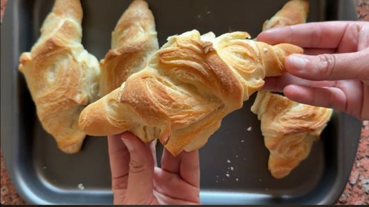 Pan de manteca: la receta fácil y crocante de la panadería uruguaya