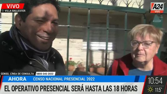 La Merkel de Ballester: la abuela eslovena que le regaló budines al censista y se sacó una selfie con A24