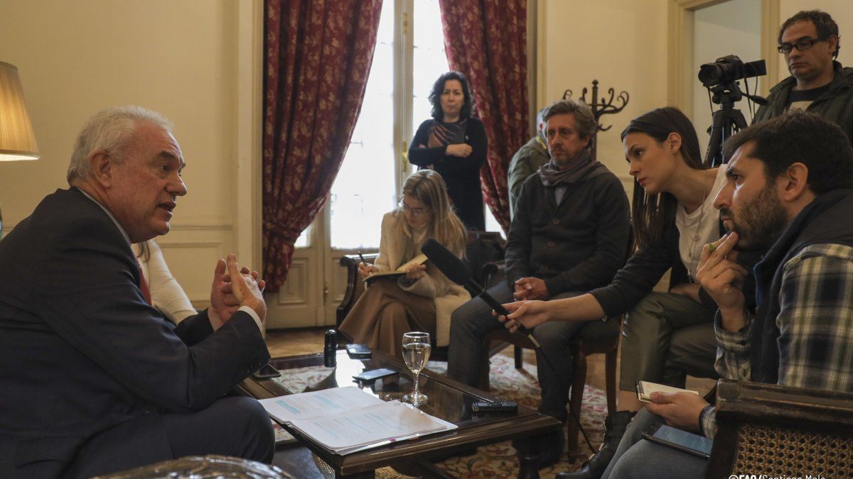 El representante de la FAO durante la conferencia de prensa en el Palacio San Martín. 