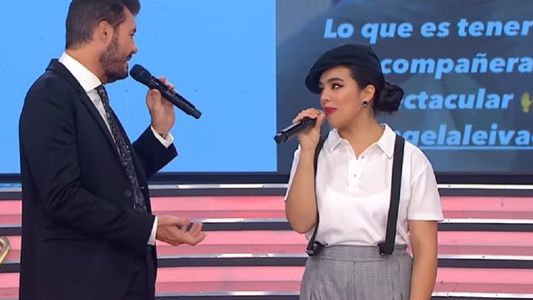 El incómodo momento que vivió Ángela Leiva en La Academia: Dicen que está saliendo con Esteban Lamothe