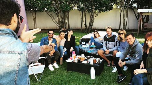 Reencuentro y... ¿puesta en marcha? Los integrantes de Este es el show pasaron juntos el domingo