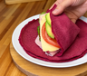 Crepes de remolacha: la receta fácil, nutritiva y colorida que se hace con pocos ingredientes