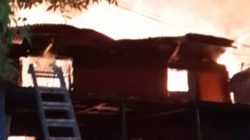 No pudimos sacarlos: el incendio que mató a nenes de 4, 9 y 11 años y destruyó a una familia