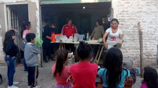 La crisis del coronavirus en las villas: la historia de un comedor autogestivo de Carcova que alimenta a 230 familias