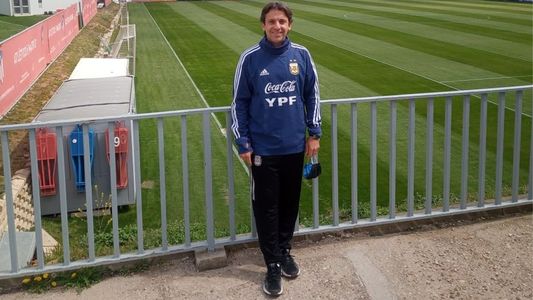 Quién es el ayudante oculto de Scaloni que busca juveniles en Europa para convocar a la Selección Argentina