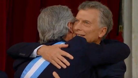 Gestos, silencios y miradas esquivas: lo que no se vio de la asunción de Alberto como presidente de la Nación