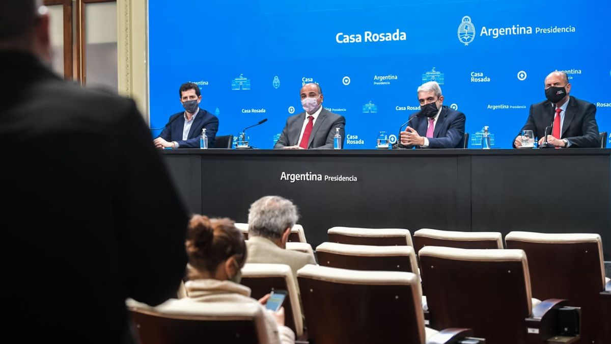 El Gobierno anunció un shock de medidas para controlar la inseguridad en Rosario y analiza reforzar con gendarmes el Conurbano. Foto: Presidencia.