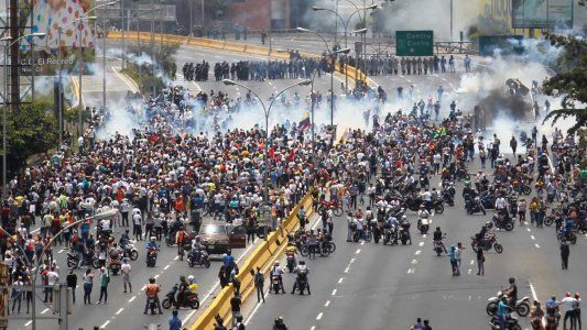 Ya son 16 los muertos en las protestas contra Maduro en Venezuela