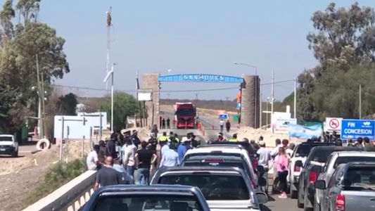 Siguen las restricciones para ingresar a San Luis: productores preparan cortes por tiempo indeterminado