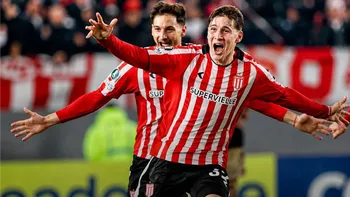 Libertadores: el agónico gol con el que Estudiantes le ganó a Independiente Medellín y pasó a octavos