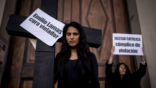 Sobrevivió a los abusos sexuales de un cura y pide que no prescriba la causa en Salta