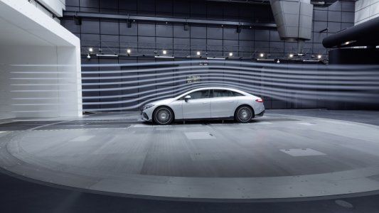 Mercedes-Benz EQS: El mayor lujo en un auto eléctrico