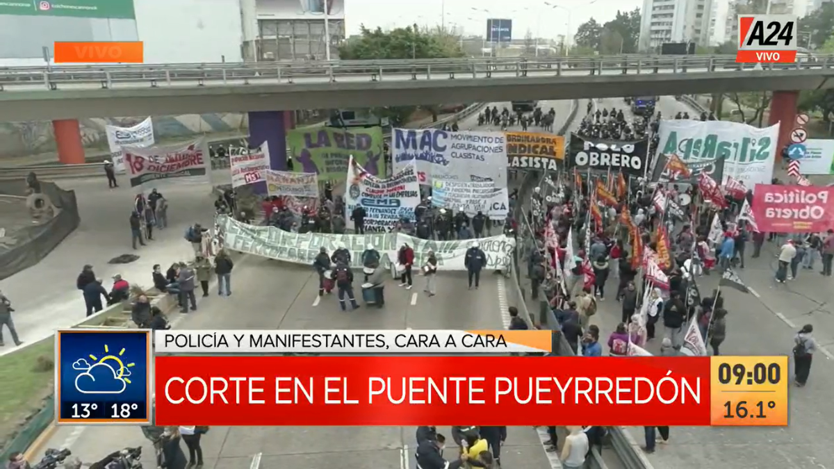 El corte en el acceso al puente Pueyrredón comenzó alrededor de las 7.