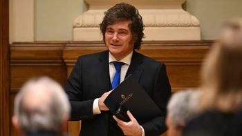 Javier Milei vuelve a exponer sobre economía y empleo en un evento en el MALBA
