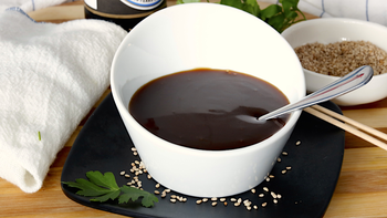 Salsa Teriyaki receta: para marinar y glasear carnes, pescados o vegetales