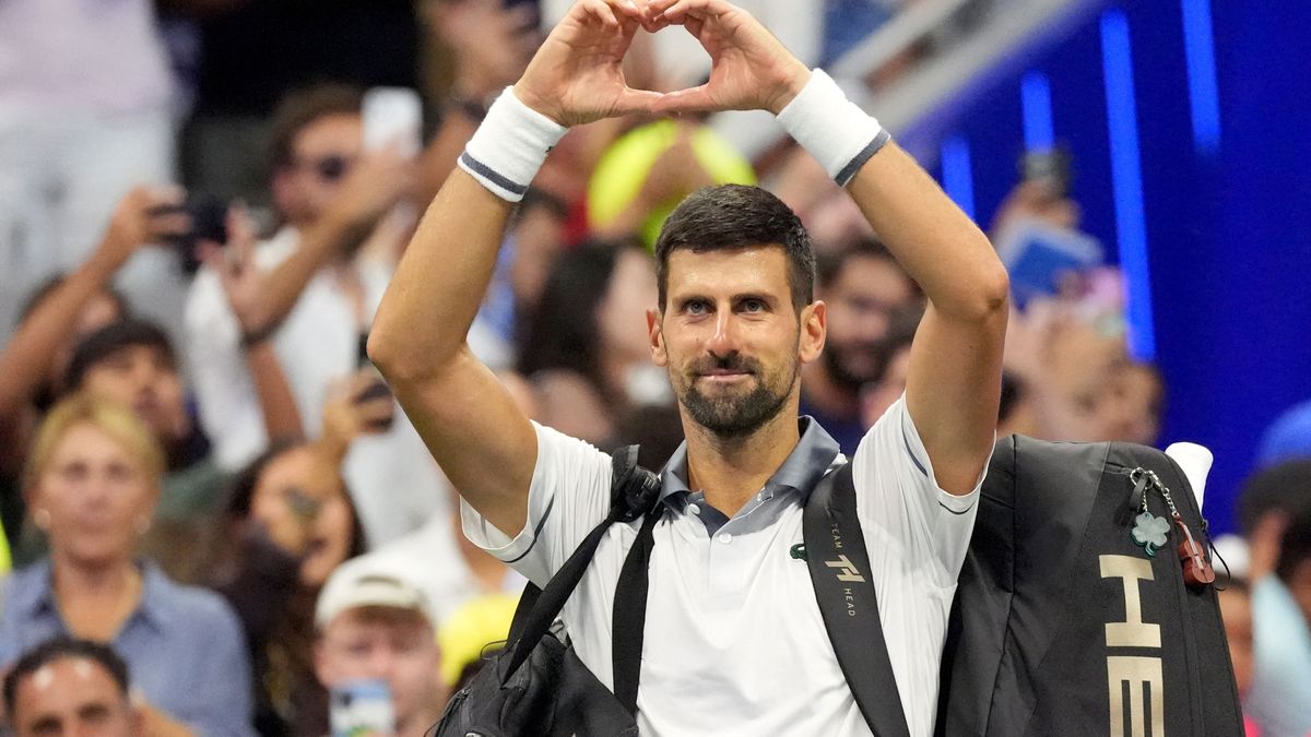 Djokovic, eliminado en primera ronda del US Open. Luego habló de preocupantes problemas físicos (Foto: Reuters).