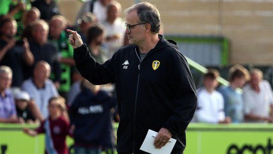 Leeds United emitió un comunicado para despegarse de lo que hizo Bielsa al espiar al equipo rival