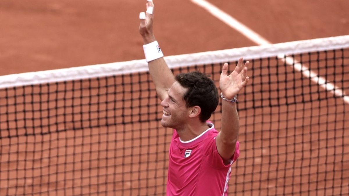 Diego Schwartzman está en octavos de Roland Garros y ahora va por Novak Djokovic