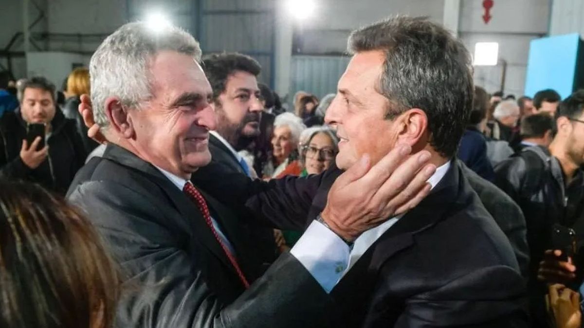 Sergio Massa y Agustín Rossi compiten con la lista Celeste y Blanca de Unión por la Patria.