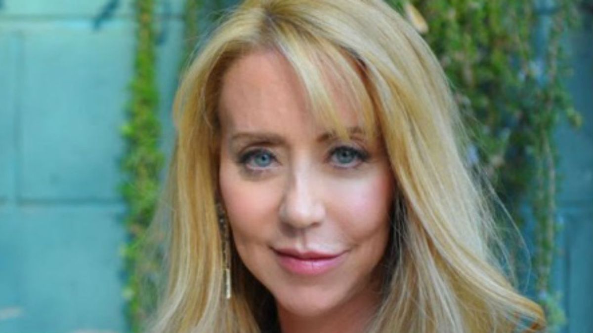 Actriz de Volver al futuro murió en un tiroteo junto a su esposo