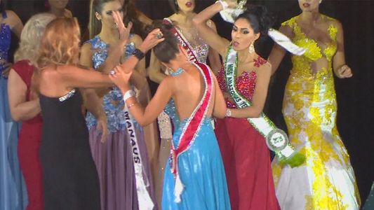 Escándalo en Brasil: finalista de “Miss Amazonas” le arrancó la corona a la ganadora