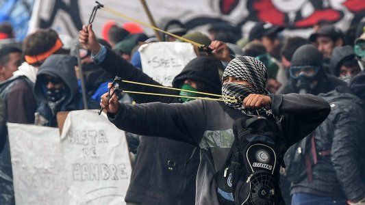 Patricia Bullrich, sobre los incidentes: Quisieron tomar el Congreso, fue un ataque armado