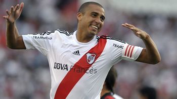 la contundente frase de david trezeguet sobre river: es peor descender que... la contundente frase de david trezeguet sobre river: es peor descender que...