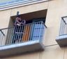 Es él, es él: Lionel Messi apareció en un hotel y desató la locura en la calle
