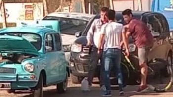 Se le quedó el Fiat 600 a Nicolás Cabré