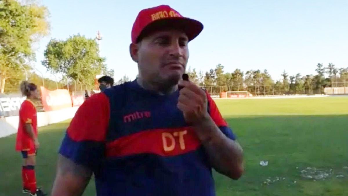 Carlos Torres fue destituido del cargo.