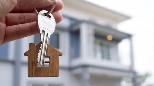 CRÉDITOS hipotecarios: esta es la CUOTA que vas a pagar para comprar tu CASA PROPIA