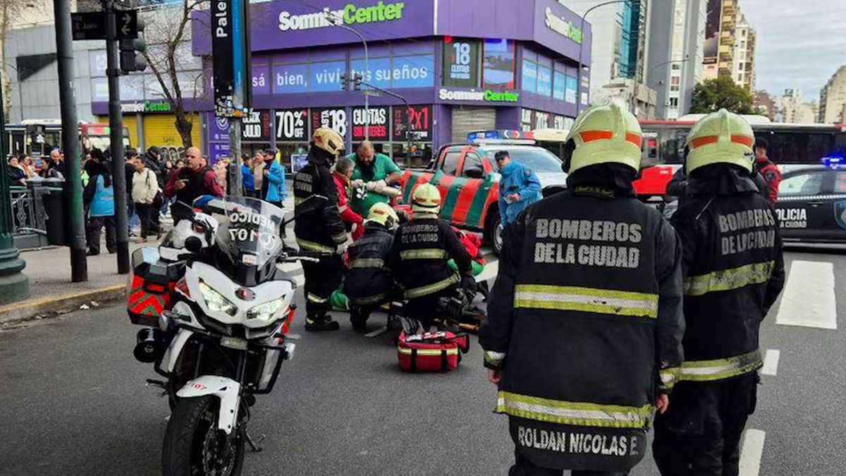 Se tiraron desde el Puente Pacífico en simultáneo y cayeron al vacío: qué se sabe del caso