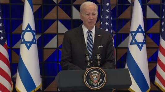 Joe Biden, sobre el misil que destruyó un hospital en Gaza: Parece ser obra del otro equipo