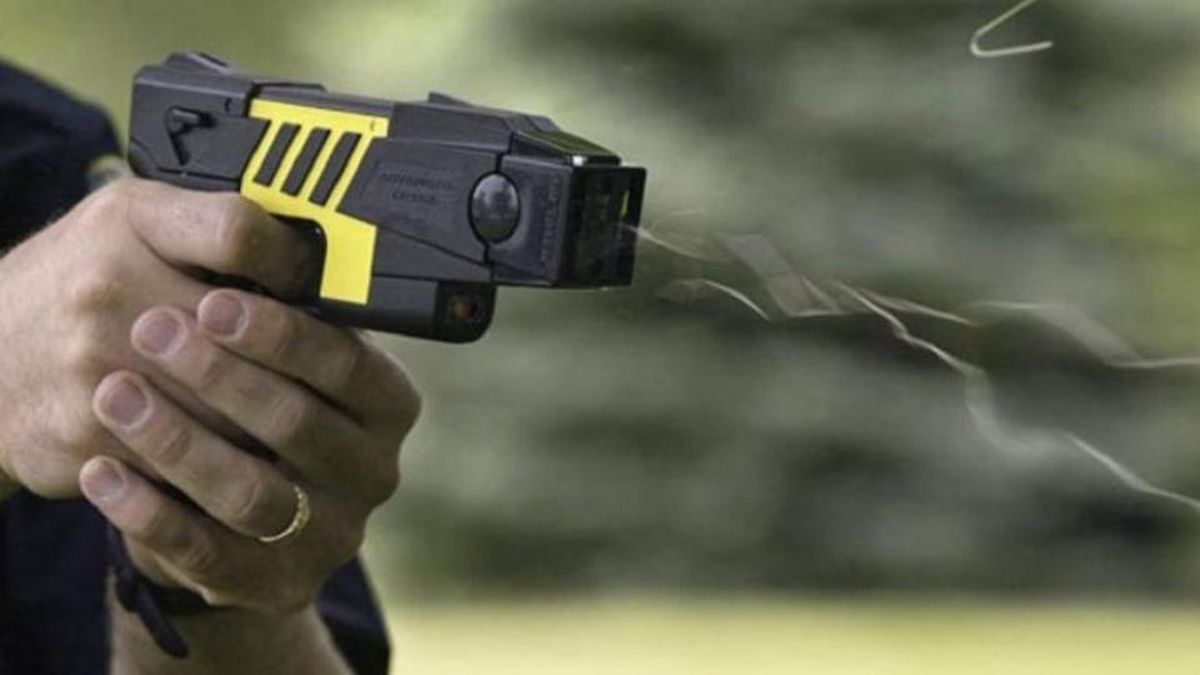La Ciudad se presentó en la Justicia recientemente para destrabar el ingreso de las pistolas Taser (Foto: NA).